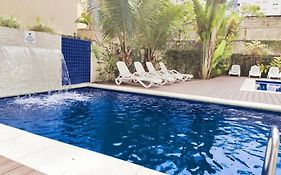Cap3 - Varam, piscina, flat com limpeza, 2 vagas de garagem, temporariamente sem churrasqueira